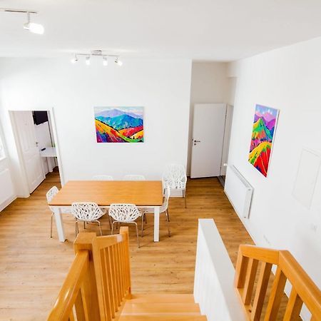 Secondhome Stuttgart - Moderne Grosse Wohnungen Nahe Der Hist Altstadt Von Esslingen An - Versch Groessen 8 - 11 - 19 Betten Esslingen am Neckar Luaran gambar